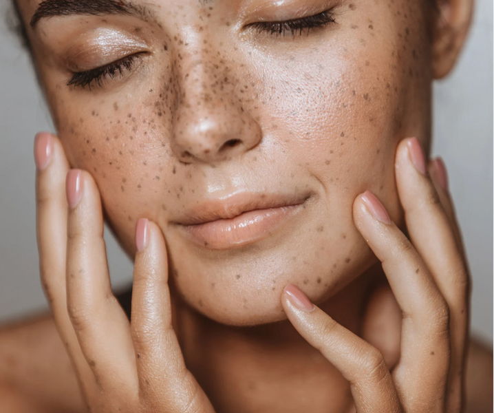 How to Keep Your Skin Hydrated in the Fall with The Vegan Shop Products