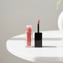 Load image into Gallery viewer, Matte Lip Stain.png
