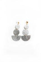 Load image into Gallery viewer, Bateau Earring Apparel
