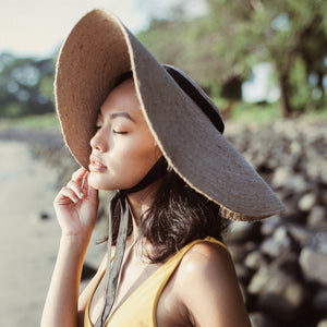 LOLA Wide Brim Jute Straw Hat with Black Strap Apparel